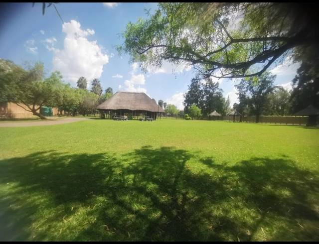 3 BEDROOM TOWNHOUSE FOR SALE IN VAALPARK